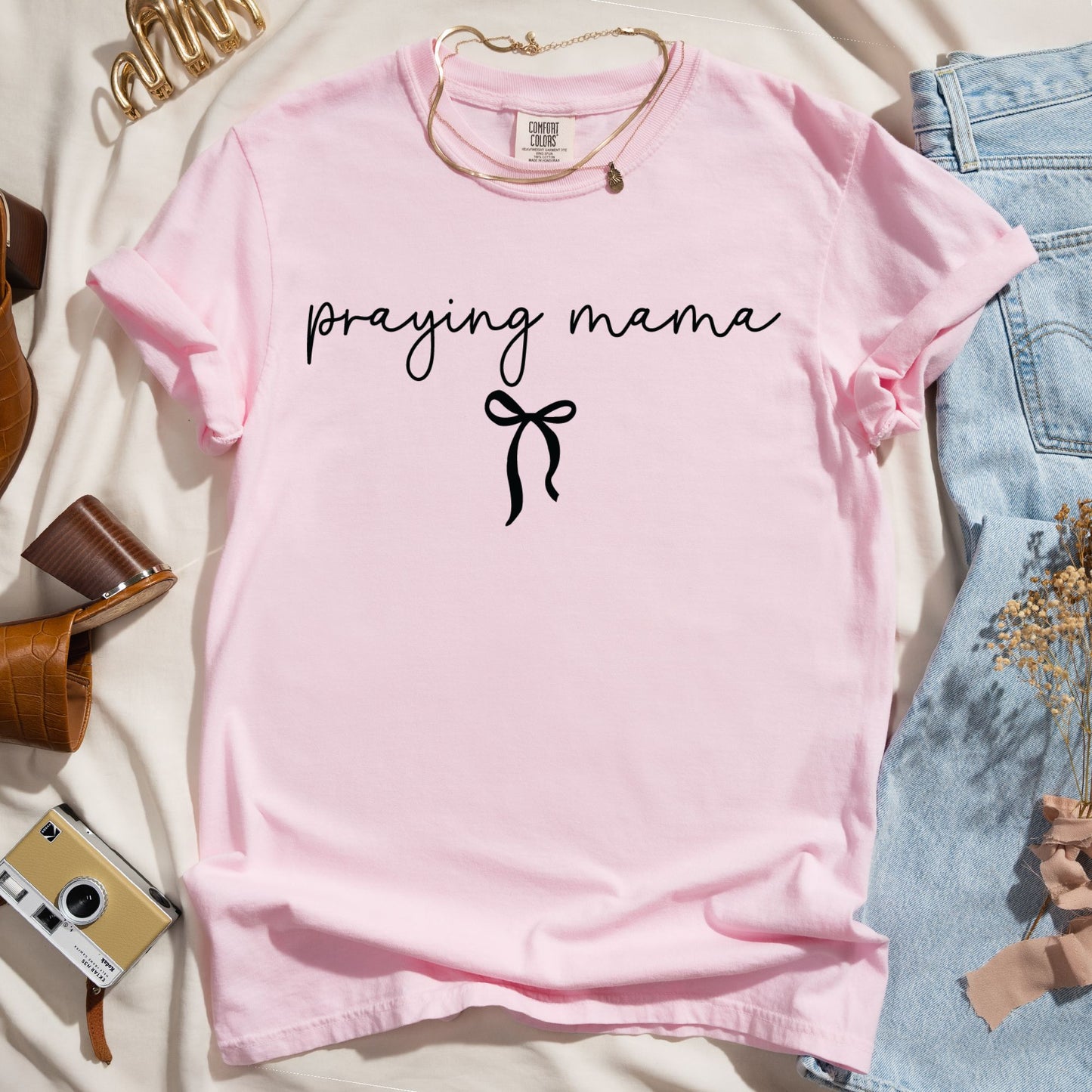 Praying Mama - Faith Tee