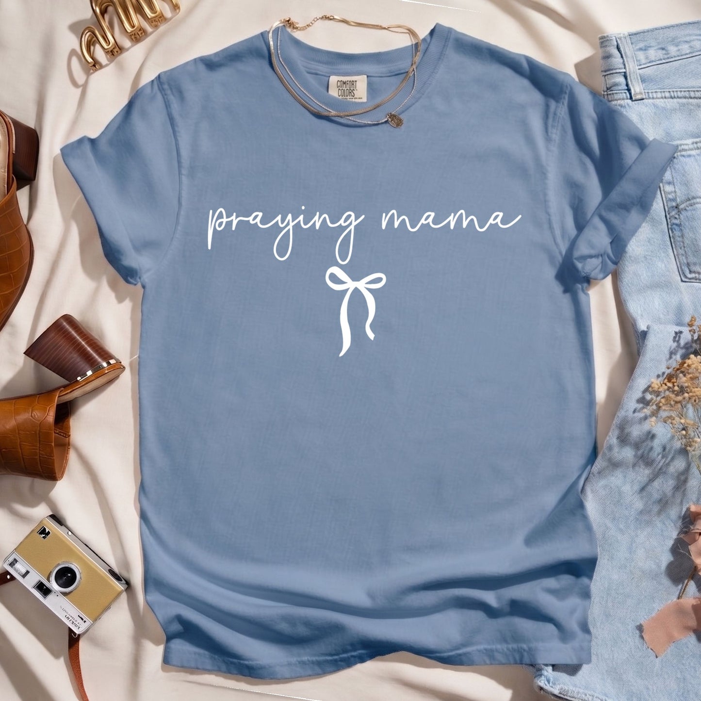Praying Mama - Faith Tee