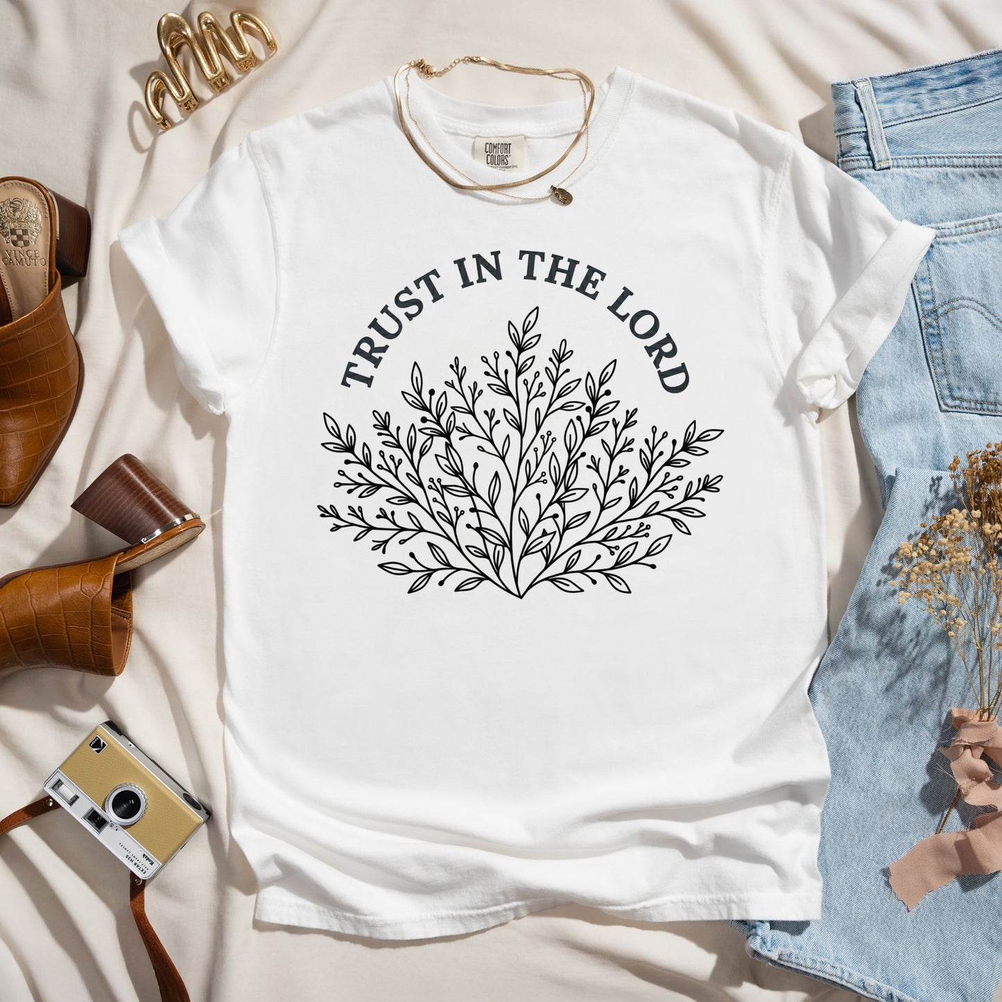 Trust In The Lord - Christian Tee
